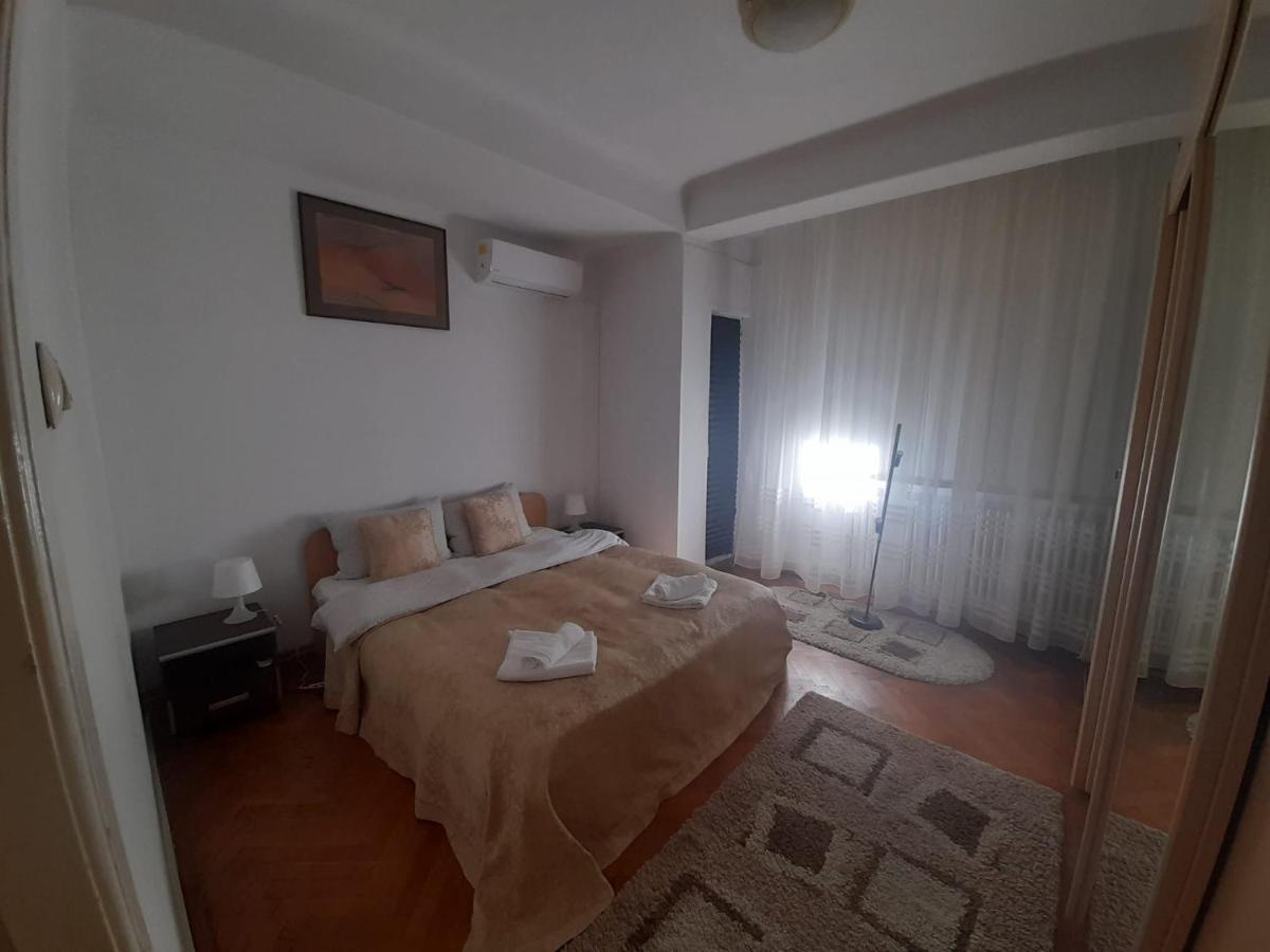 Apartament Old City บูคาเรสต์ ภายนอก รูปภาพ