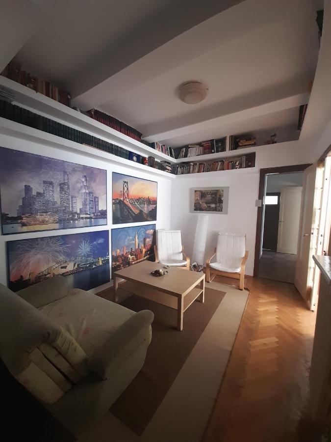 Apartament Old City บูคาเรสต์ ภายนอก รูปภาพ